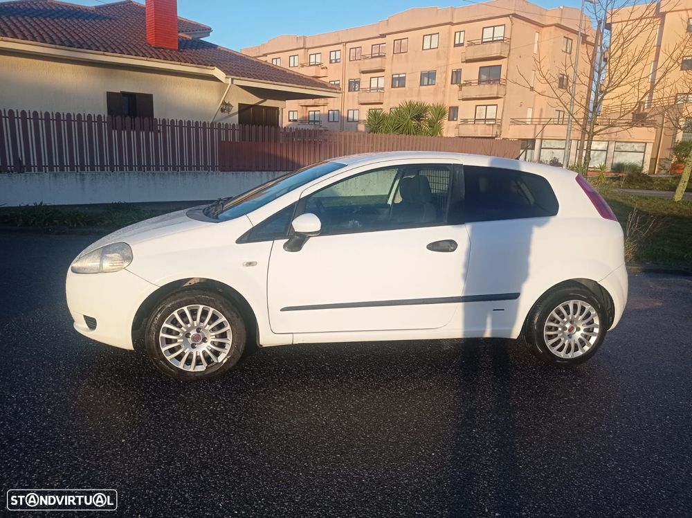 Fiat Grande Punto - 9