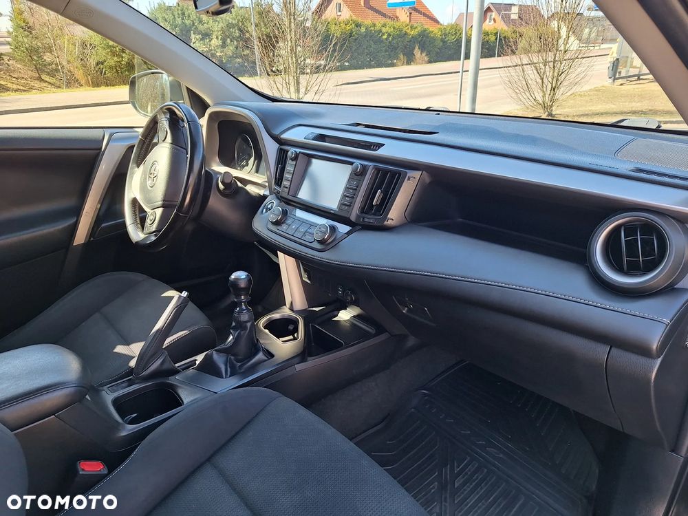 Toyota RAV4 2.0 D-4D 4x2 Start-Stop Edition-S - 6