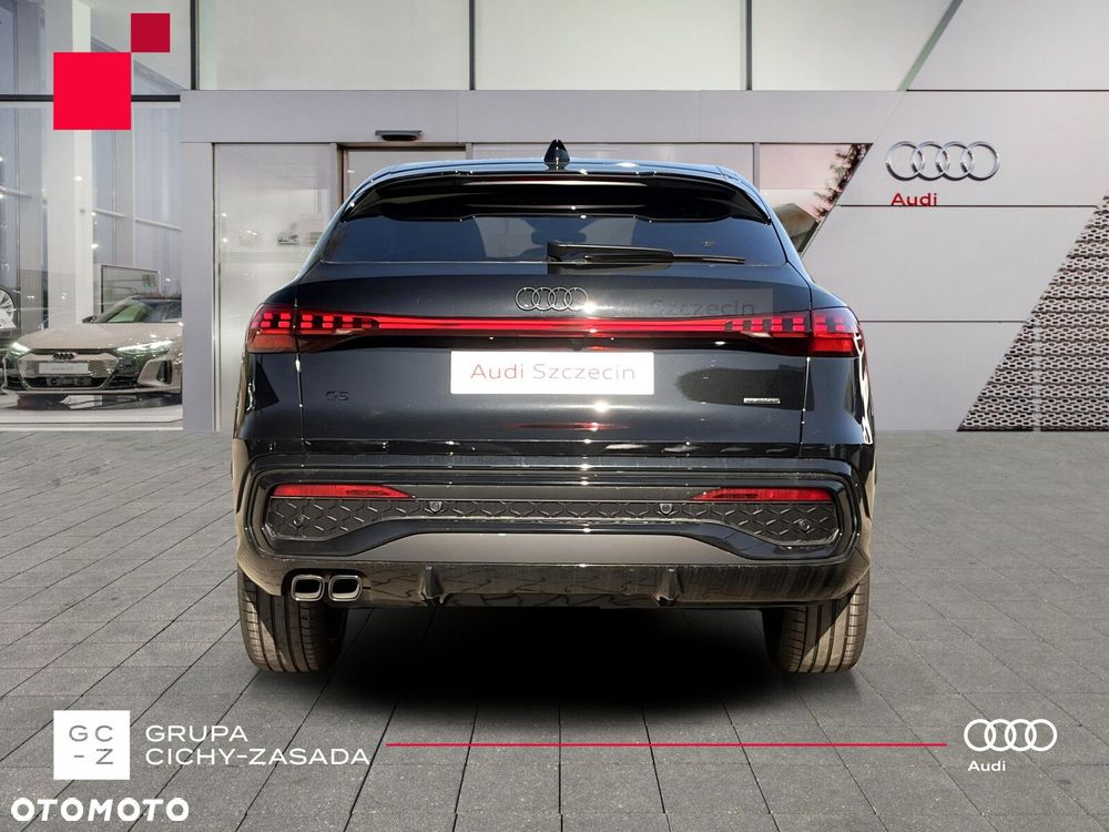 Audi Q5 Sportback - 4