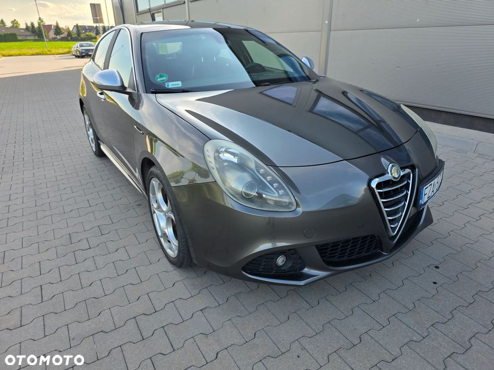 Alfa Romeo Giulietta 1.6 JTDM Distinctive - 12