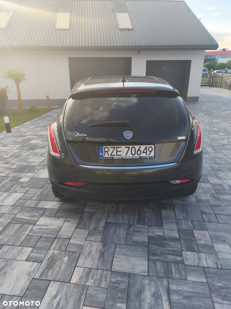 Lancia Delta - 2