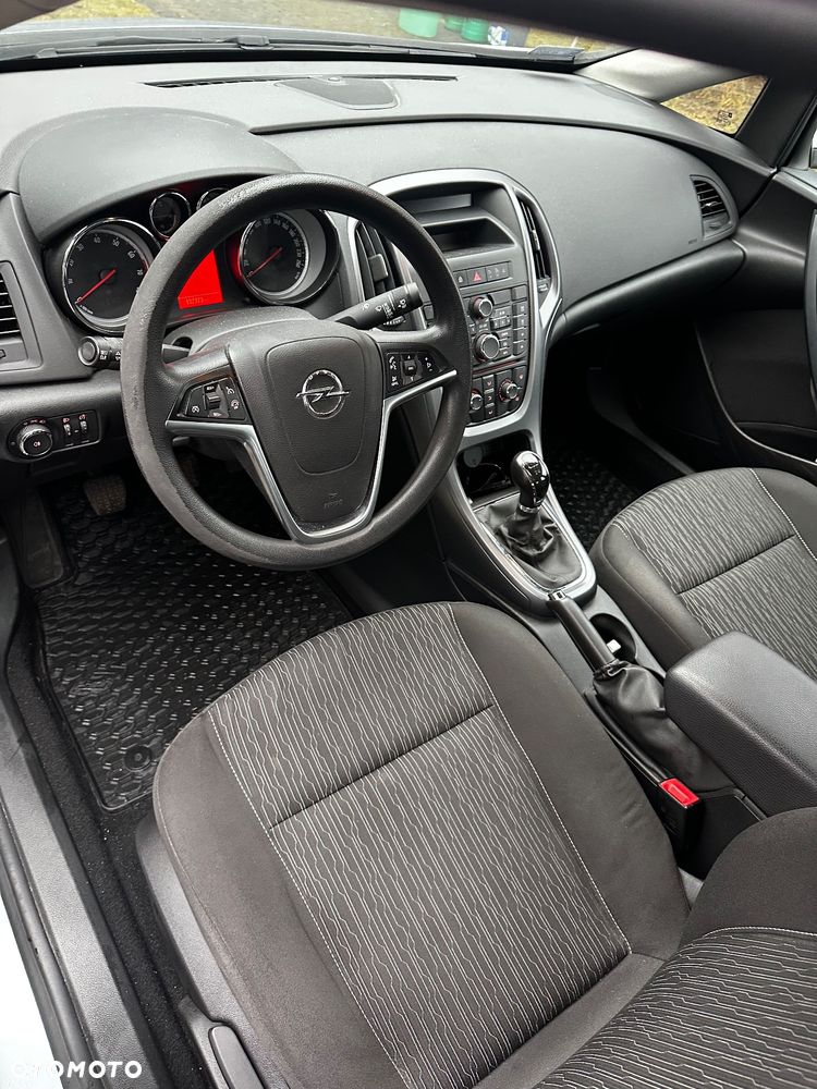 Opel Astra 1.6 Essentia - 6