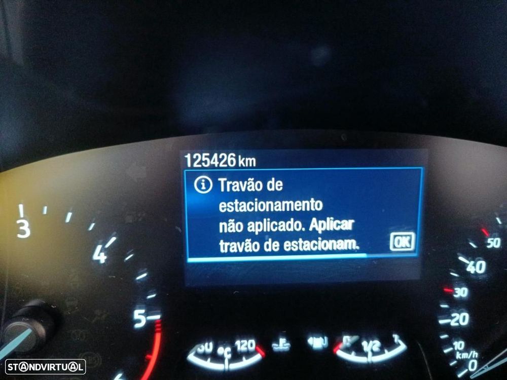 Ford Focus SW 1.5 TDCi EcoBlue Business - 6