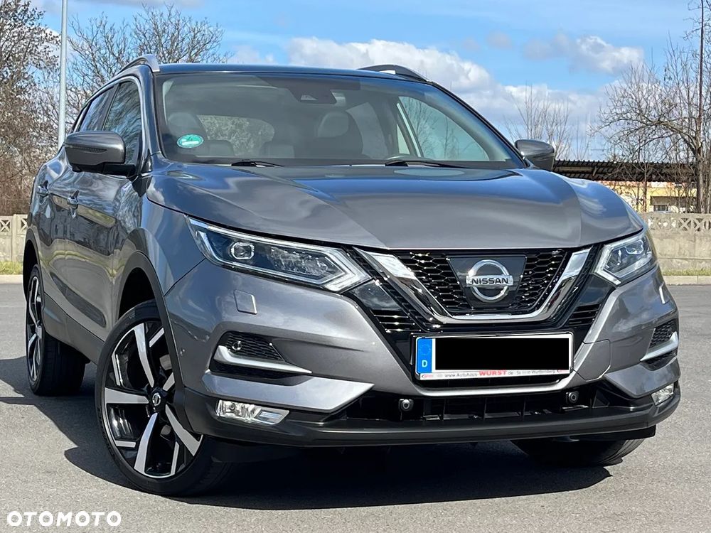 Nissan Qashqai 1.6 DIG-T Tekna+ - 1