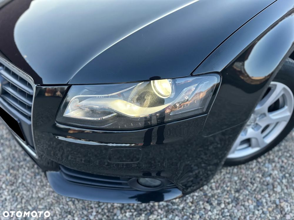 Audi A4 Avant 2.0 TDI ultra DPF Attraction - 10