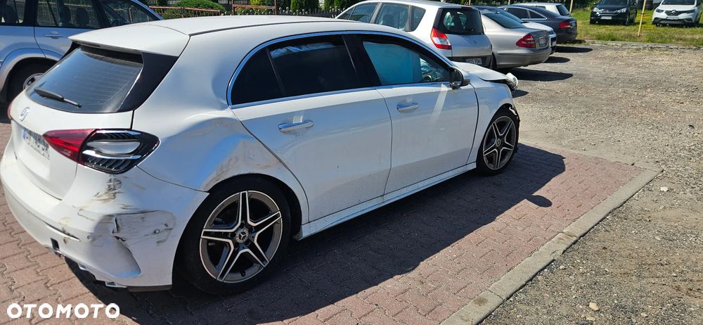 Mercedes-Benz Klasa A 180 d 7G-DCT AMG Line - 2