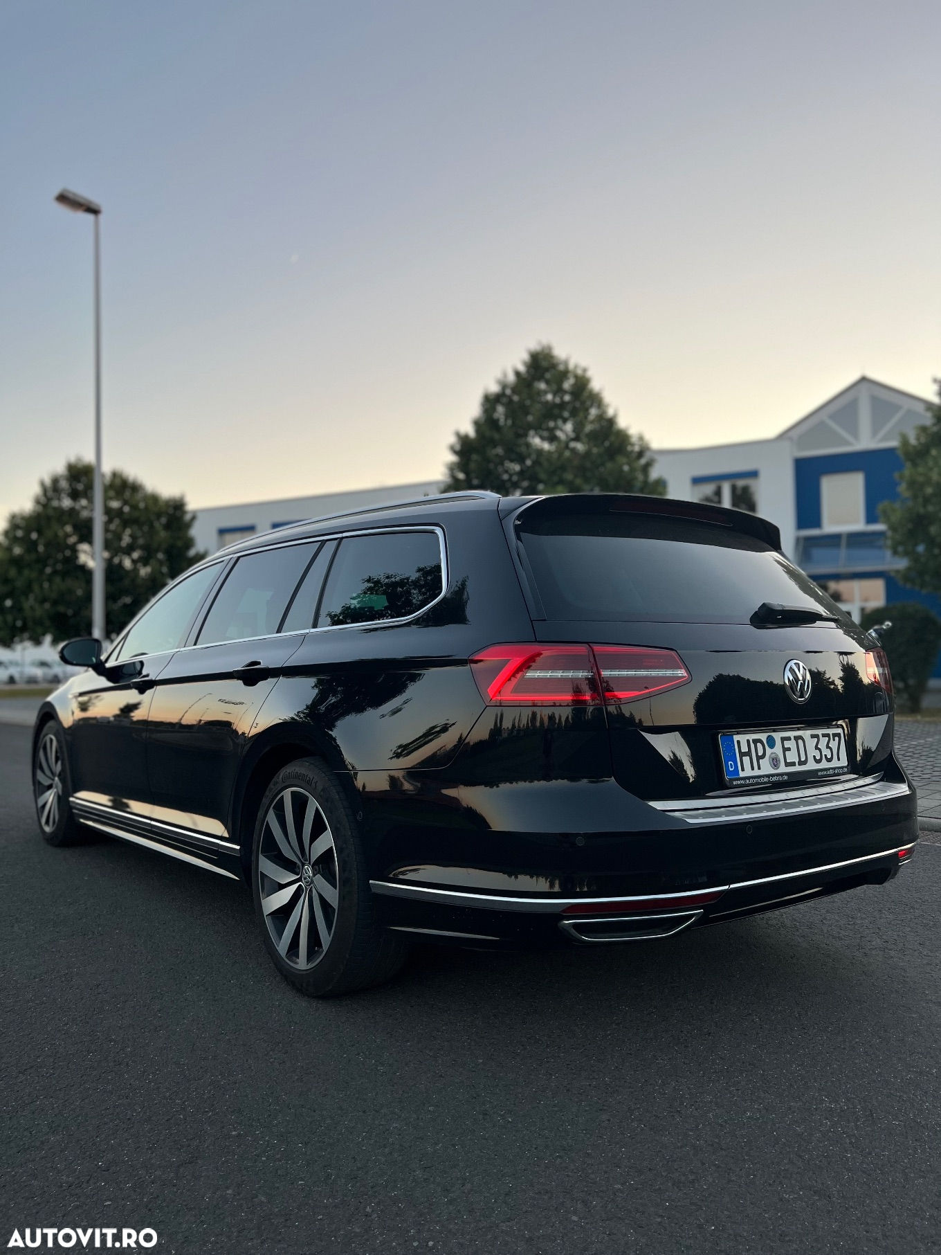 Volkswagen Passat Variant 2.0 TDI DSG 4Motion Highline - 4