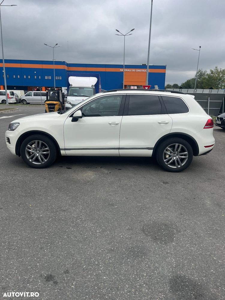 Volkswagen Touareg - 8