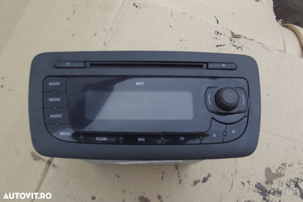 Radio CD Seat Ibiza 6J 2008-2015 radio cd original dezmembrez Ibiza 6j - 1