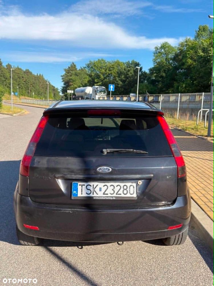 Ford Fiesta - 6