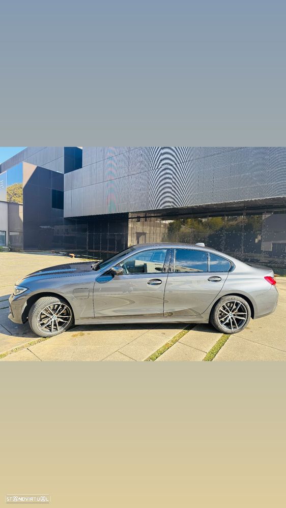 BMW 320 e Touring Line Sport Auto - 1