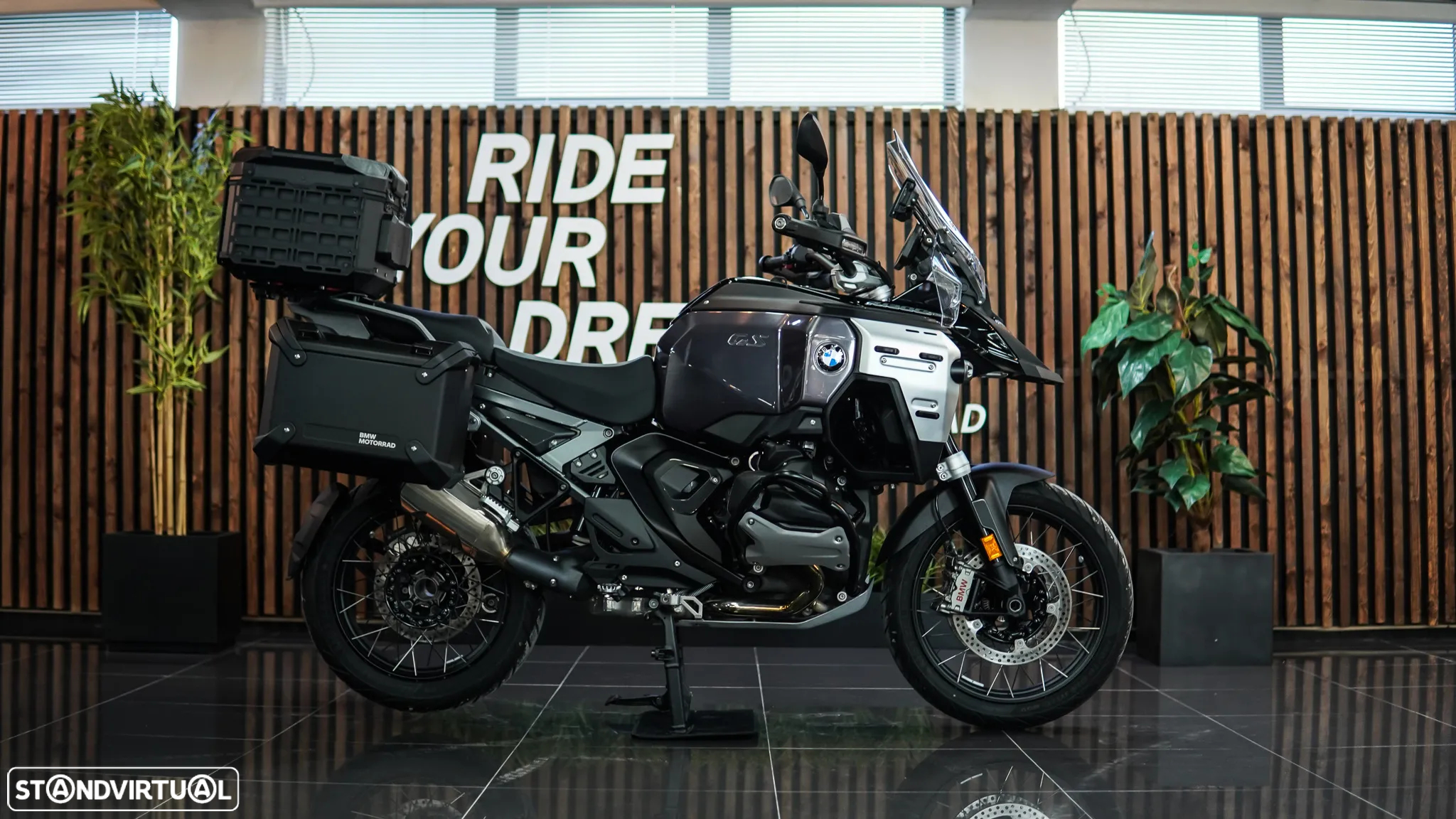 BMW R 1300 GS Adventure TRIPLE BLACK Rebaixada ASA - 51