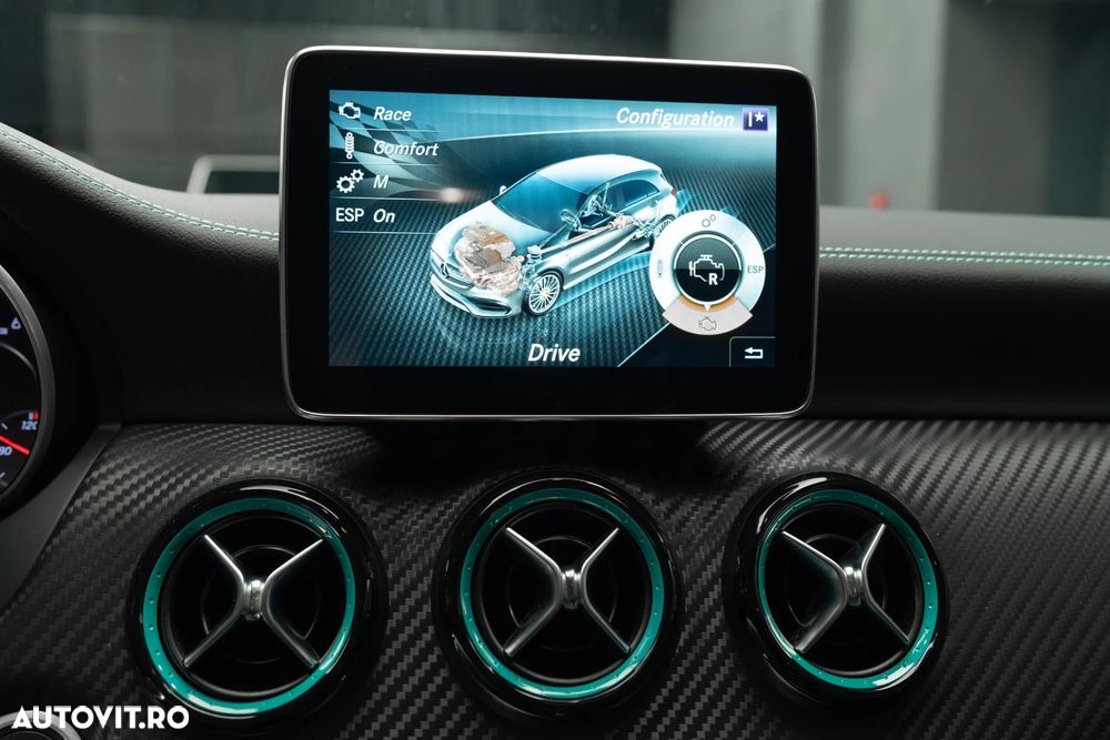 Mercedes-Benz A 45 AMG 4Matic AMG Speedshift 7G-DCT PETRONAS 2015 World Champion Edition - 20