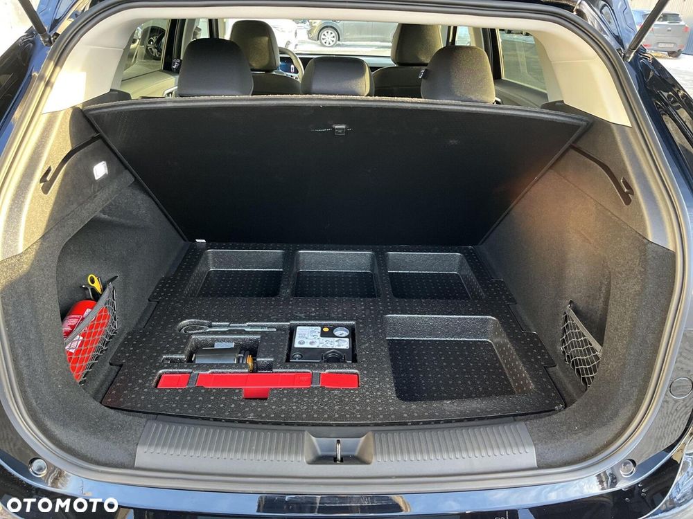 MG HS 1.5 T-GDI Excite DCT - 15