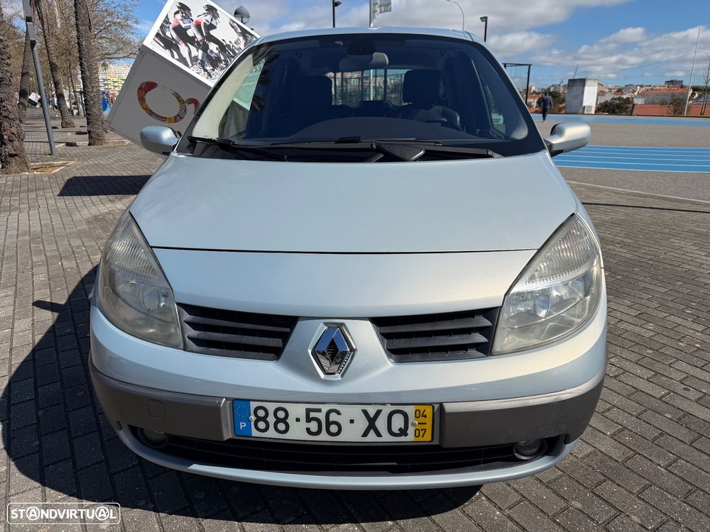 Renault Scénic 1.9 dCi Privilège Luxe - 11