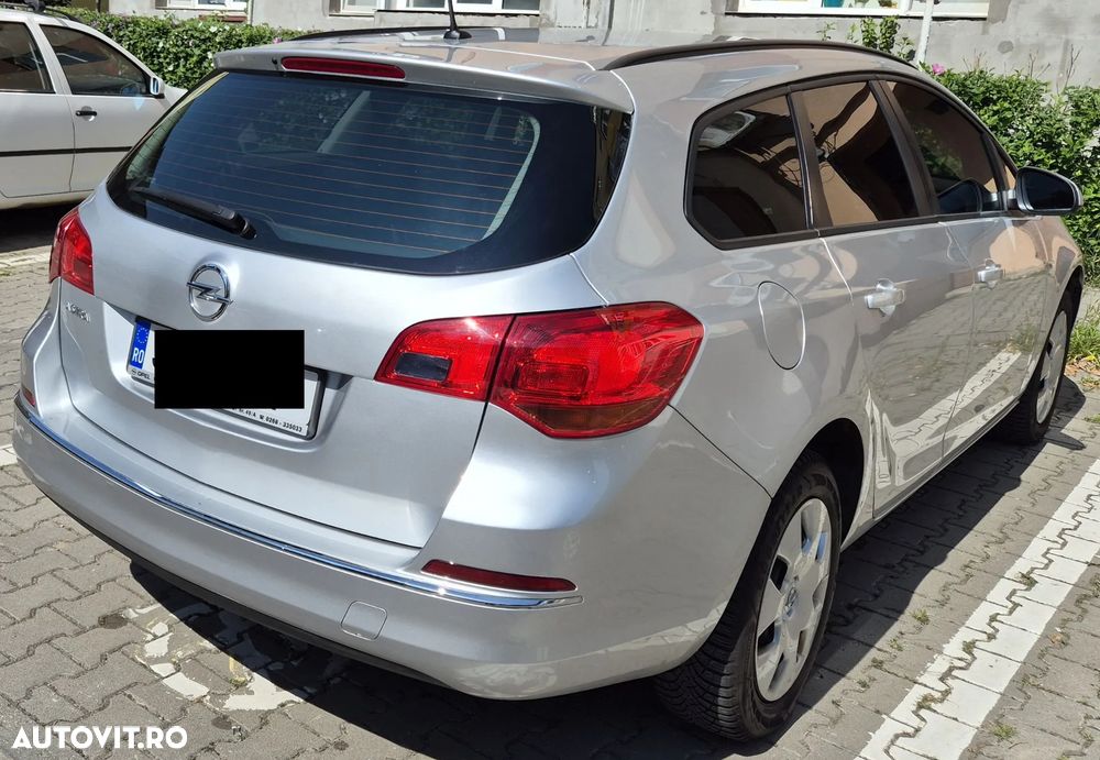 Opel Astra 1.6 TWINPORT ECOTEC Essentia - 2