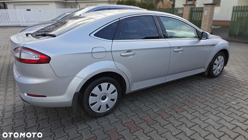 Ford Mondeo 1.6 T Titanium - 10