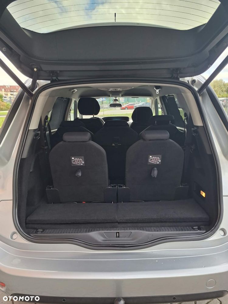 Citroën C4 Grand Picasso BlueHDi 150 EAT6 Exclusive - 26