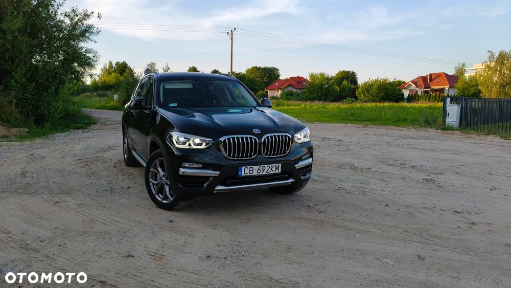 BMW X3 sDrive18d Luxury Line - 1