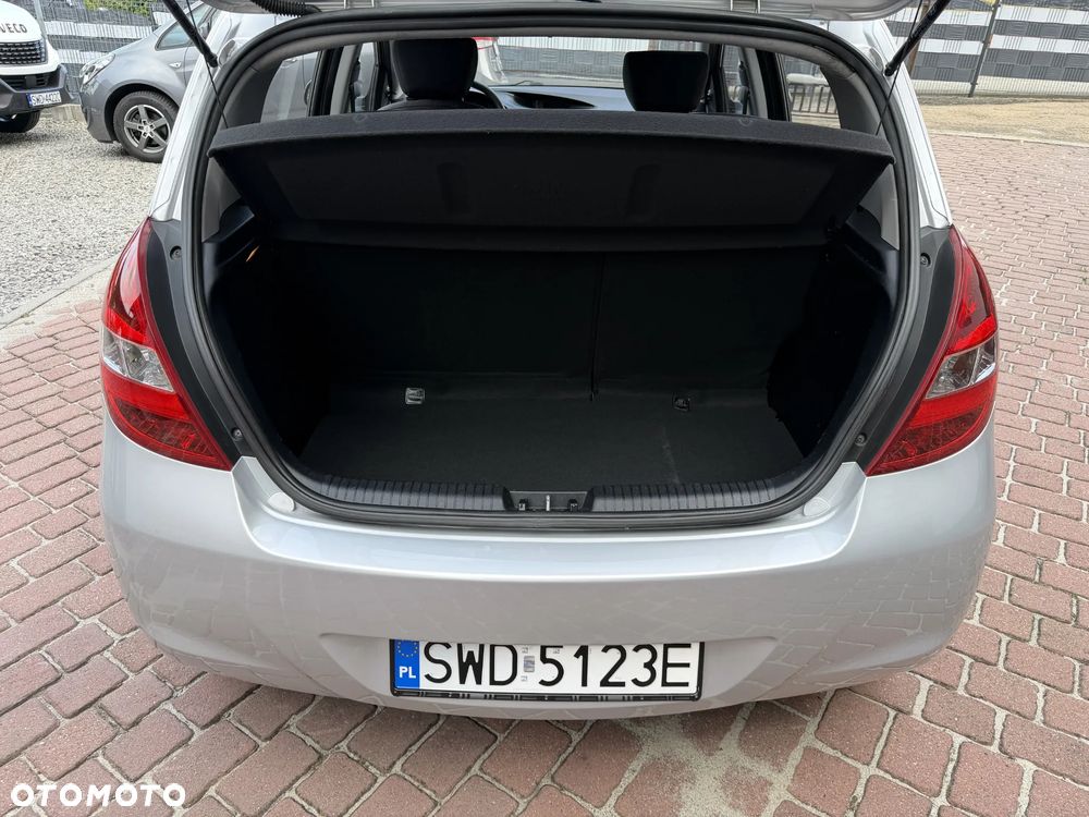 Hyundai i20 1.2 Edition Plus - 36