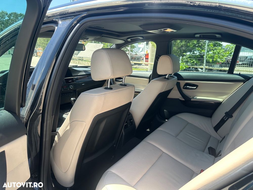 BMW Seria 3 320d - 8