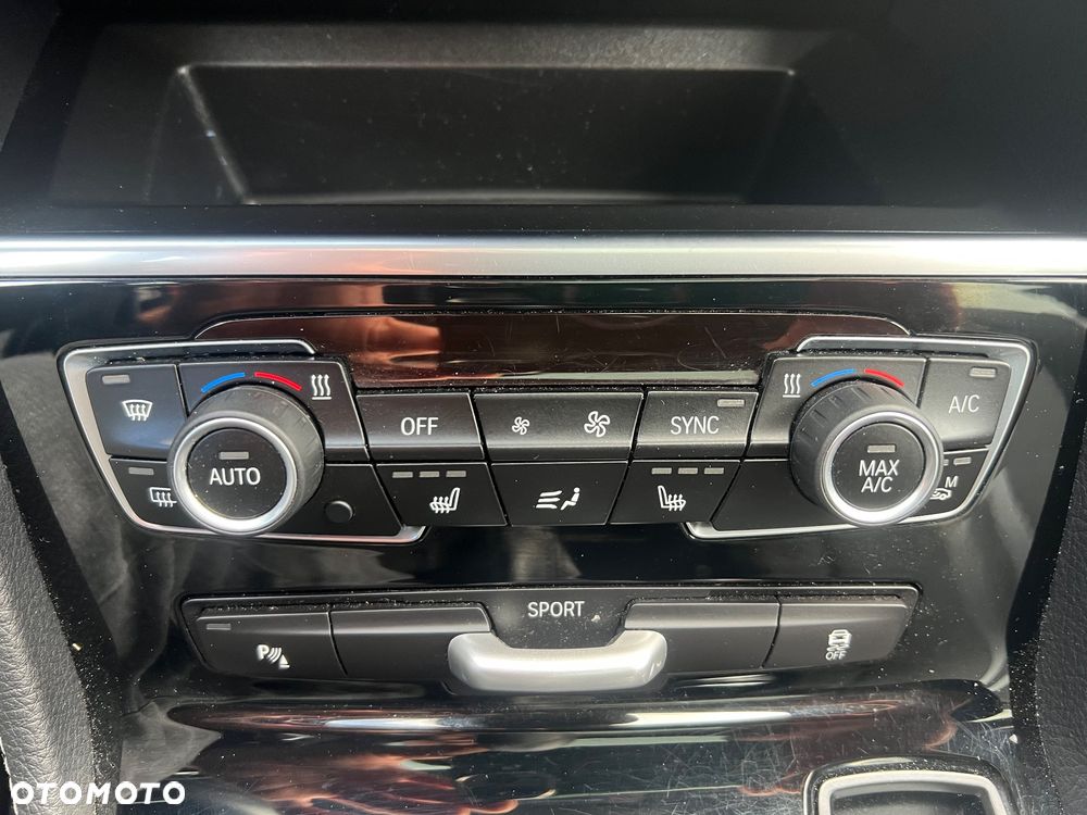 BMW Seria 2 - 35