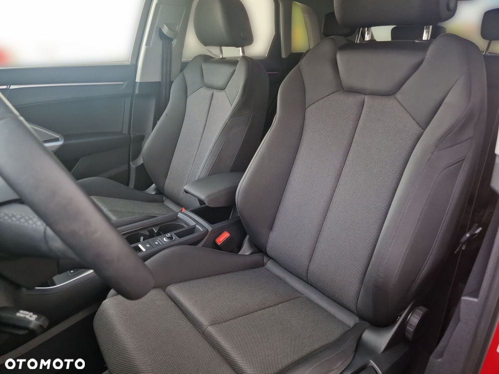 Audi Q3 - 13