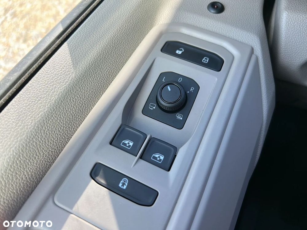 Volkswagen California - 30