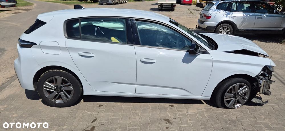Peugeot 308 1.5 BlueHDi Allure S&S EAT8 - 13