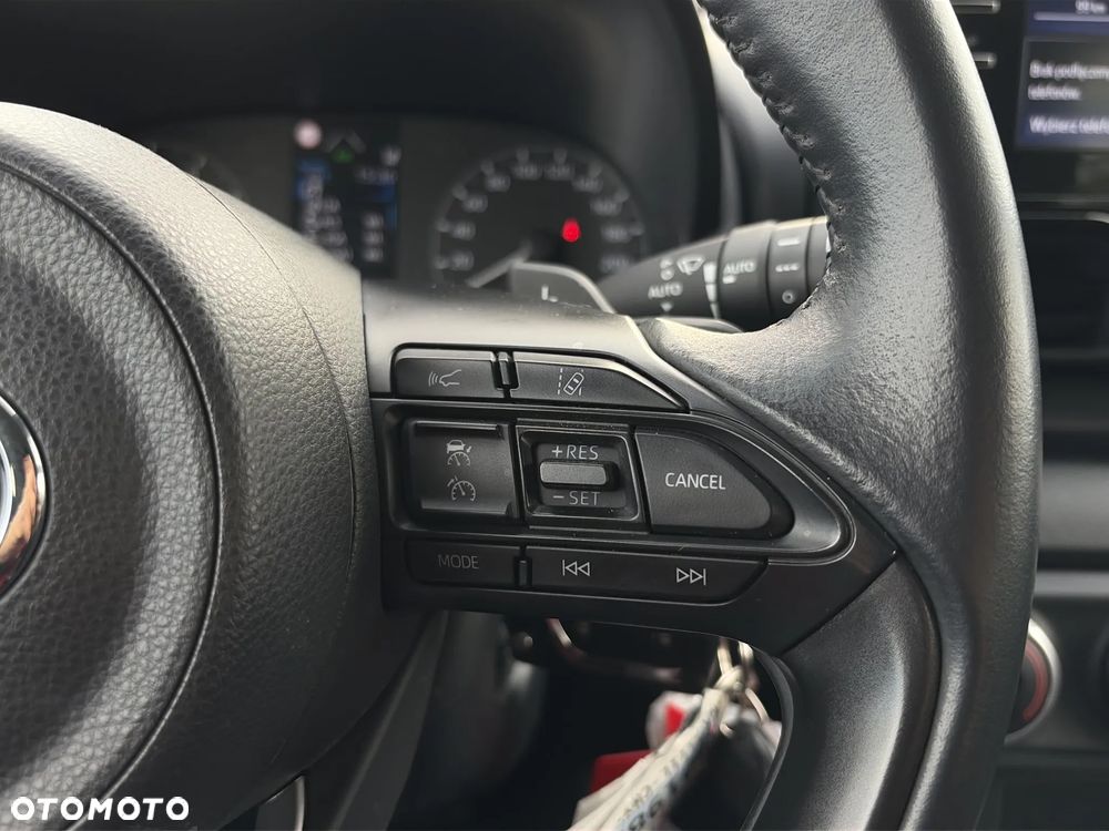 Toyota Yaris 1.5 Comfort CVT - 18