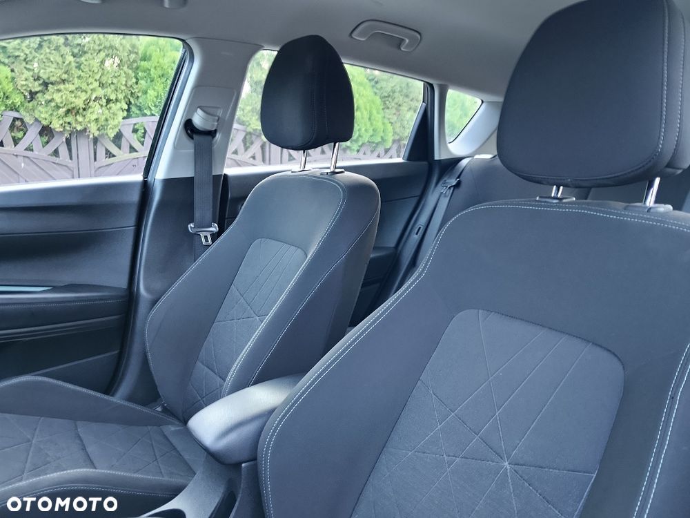Hyundai Bayon 1.0 T-GDI Connect & Go - 13