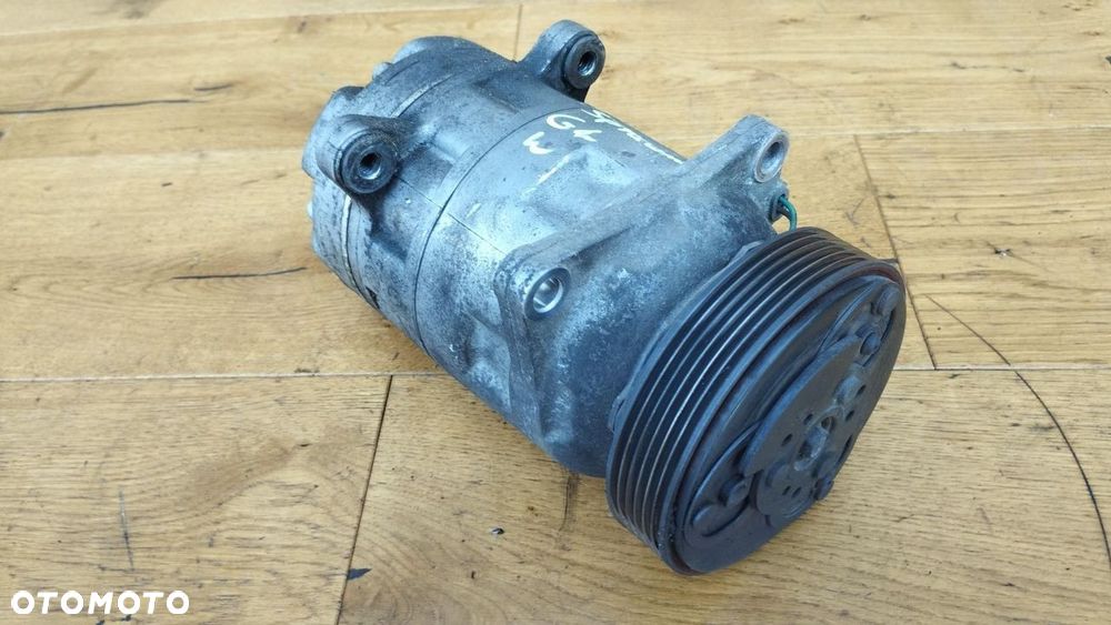 SPRĘŻARKA KLIMATYZACJI KOMPRESOR VW GOLF IV 4 BORA - 2