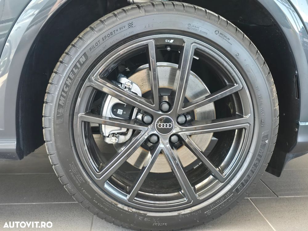 Audi Q5 40 TDI quattro S tronic MHEV - 4