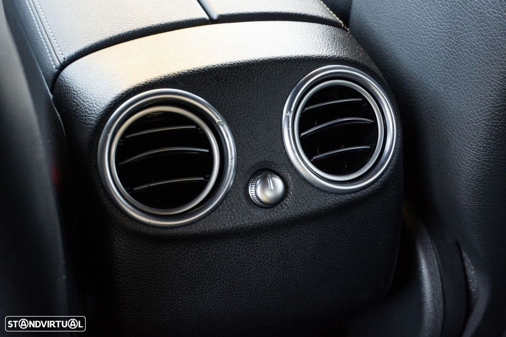 Mercedes-Benz GLC 220 d 4Matic 9G-TRONIC AMG Line - 58