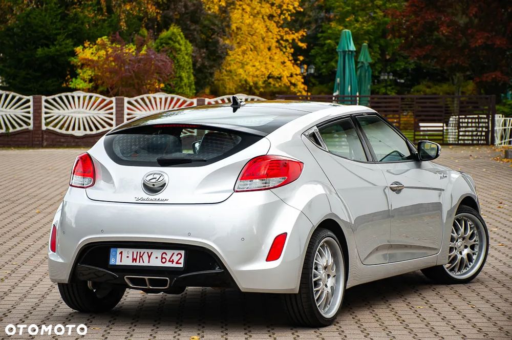 Hyundai Veloster 1.6 blue Premium - 8