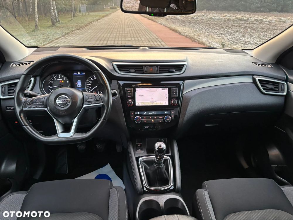 Nissan Qashqai 1.3 DIG-T N-WAY - 35