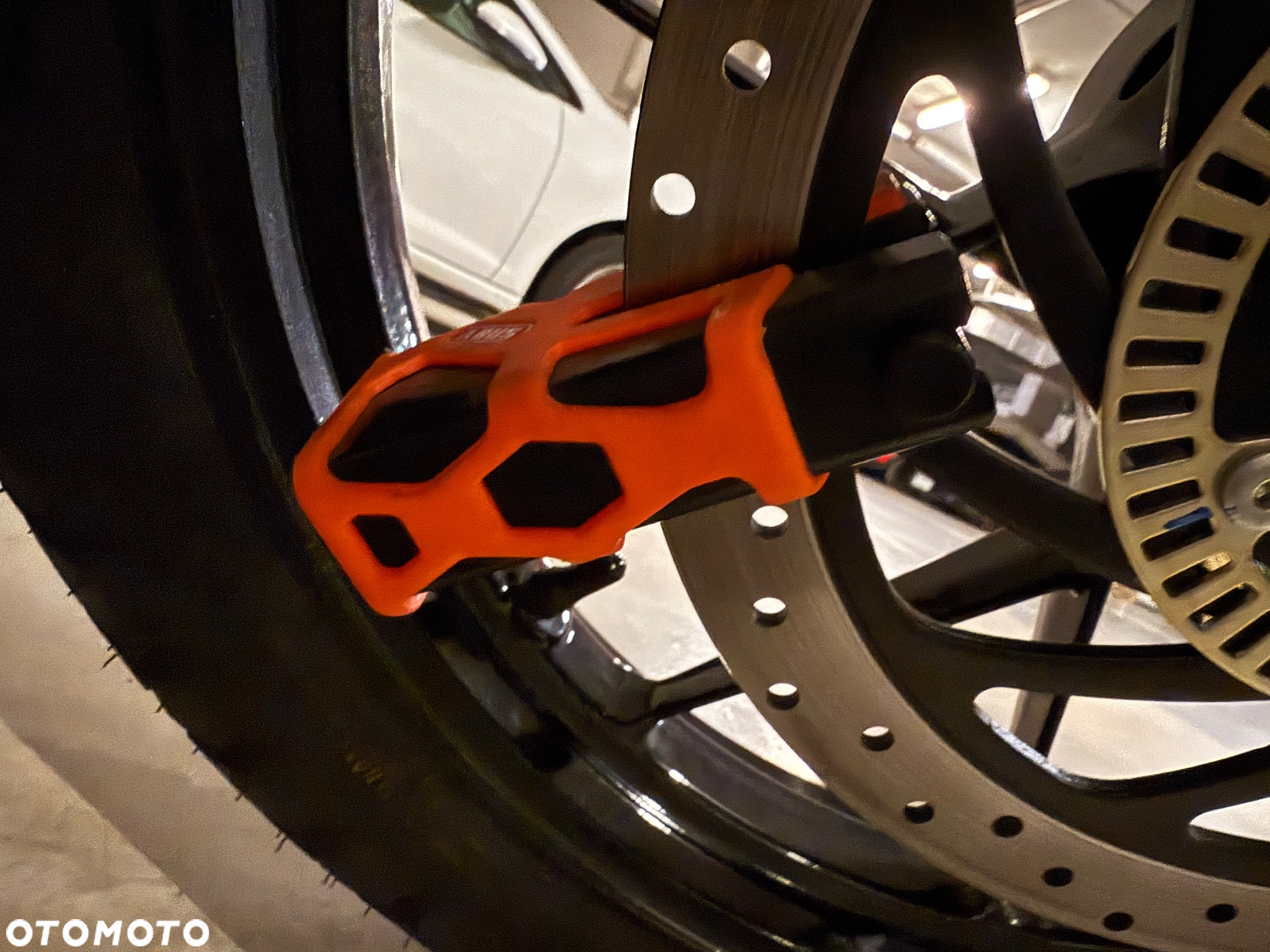KTM Adventure - 29