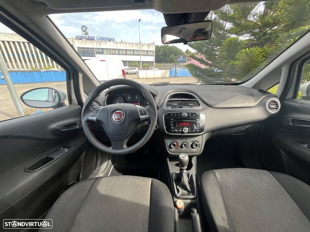Fiat Punto 1.2 Lounge S&S - 43