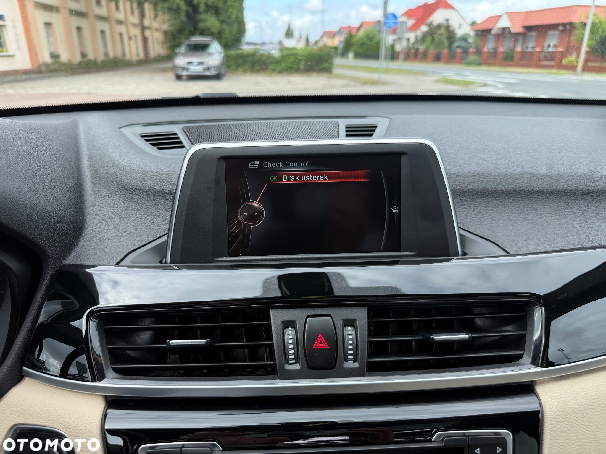 BMW X1 xDrive25i GPF xLine sport - 17