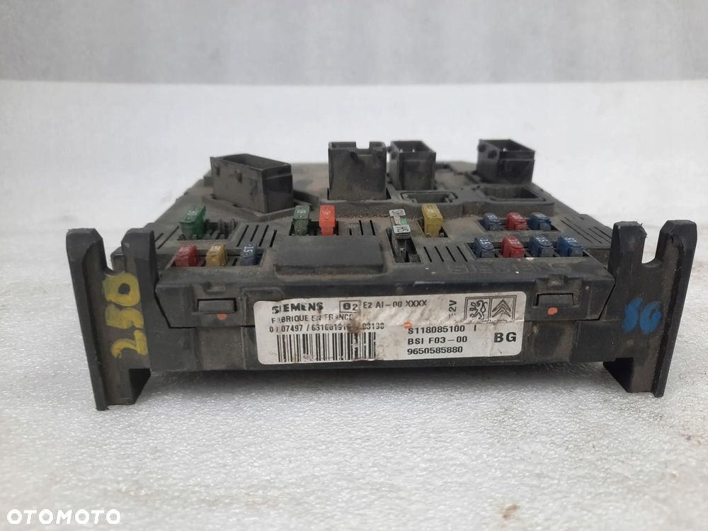 STEROWNIK MODUŁ BSI CITROEN C3 9650585880 - 2