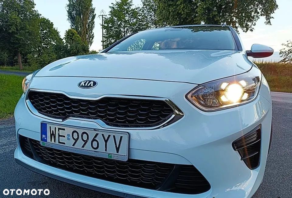 Kia Ceed 1.0 T-GDI M - 2