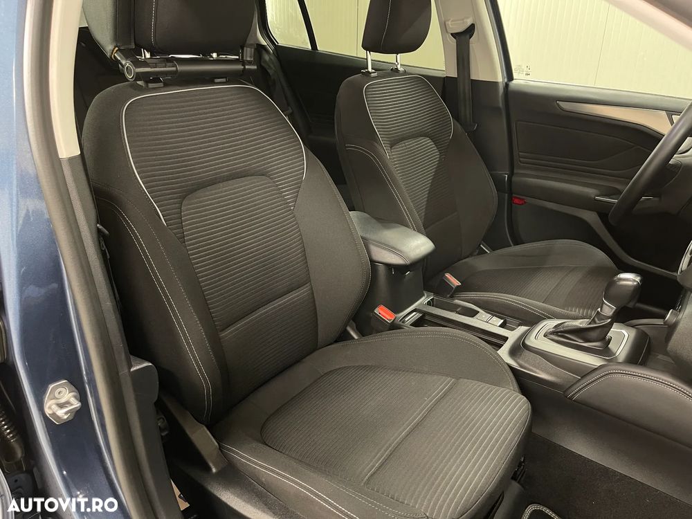 Ford Focus 1.0 EcoBoost Hybrid Aut. TITANIUM - 9