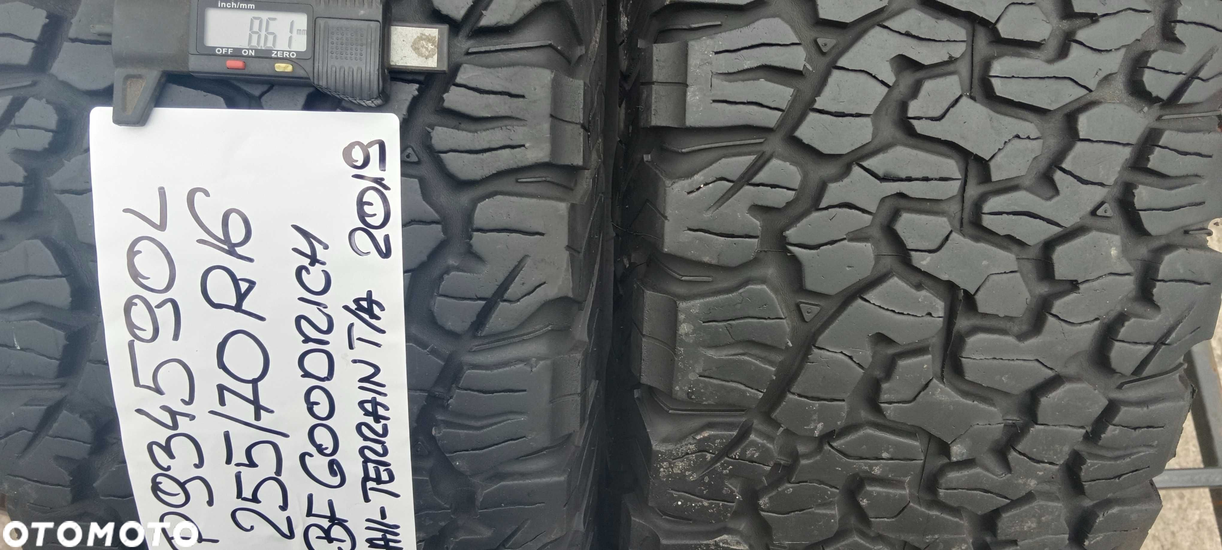 P934590L Para 255/70R16 BF-GoodRich All-Terrain T/A 2019rok - 2