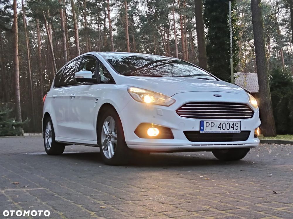 Ford S-Max - 8