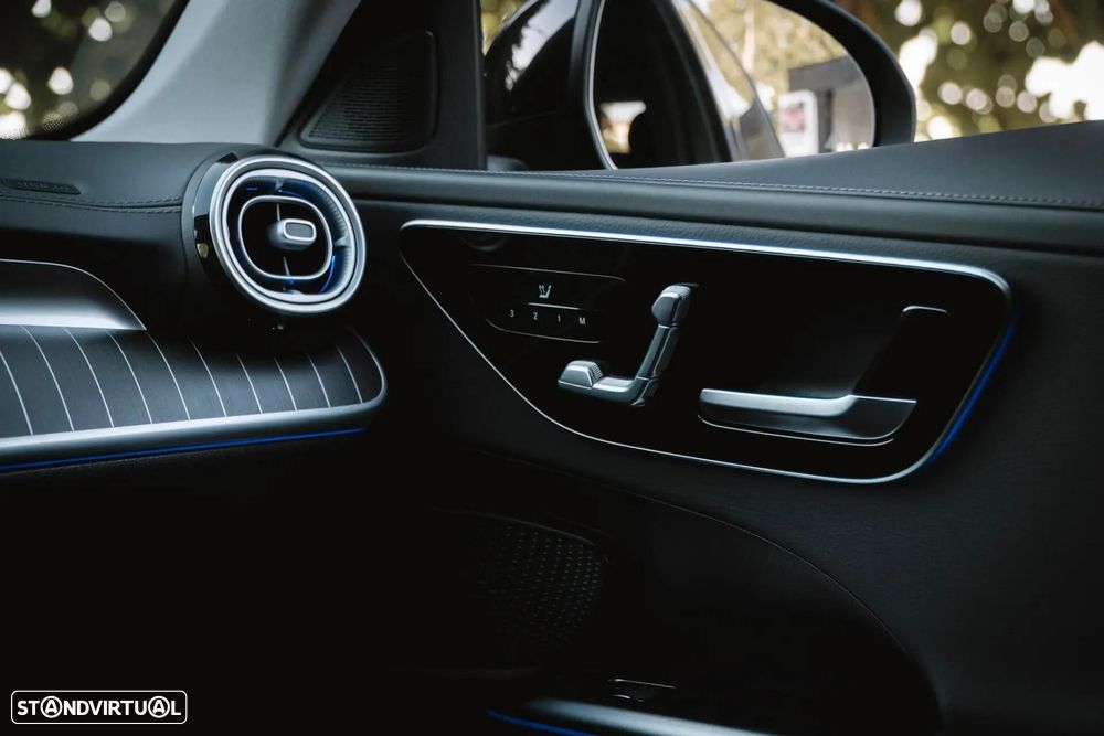 Mercedes-Benz C 300 e AMG Line - 15