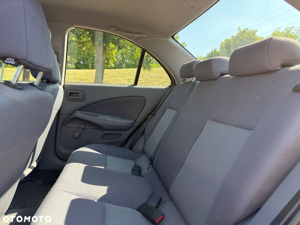 Nissan Almera 1.5 Acenta - 17