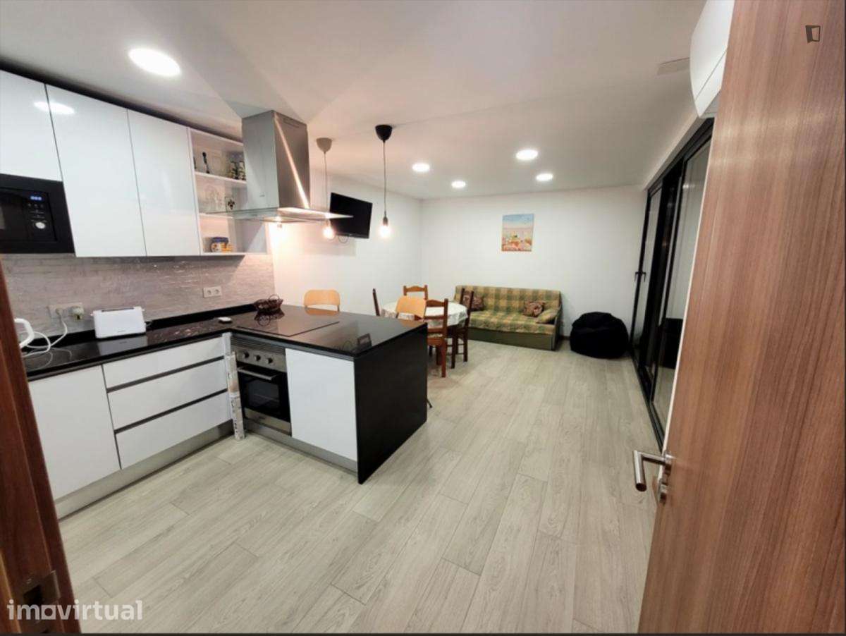 Apartamento com 3 quartos - localizado em Caparica Lisbon - Grande imagem: 2/8
