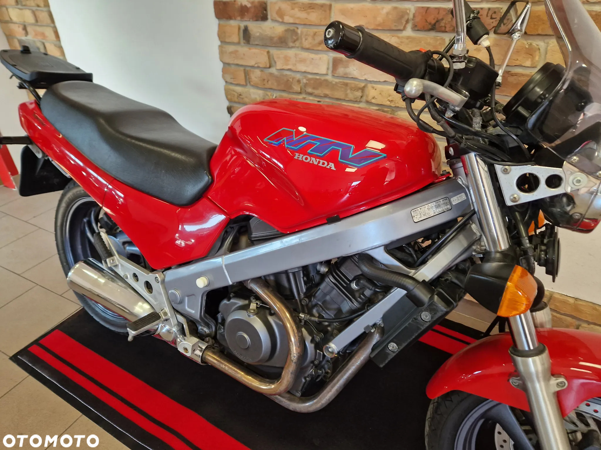 Honda NTV - 25