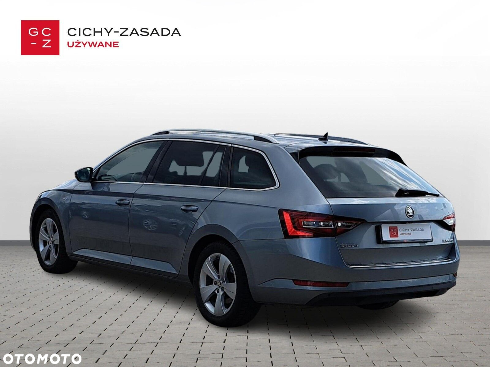 Skoda Superb 2.0 TDI L&K DSG - 3