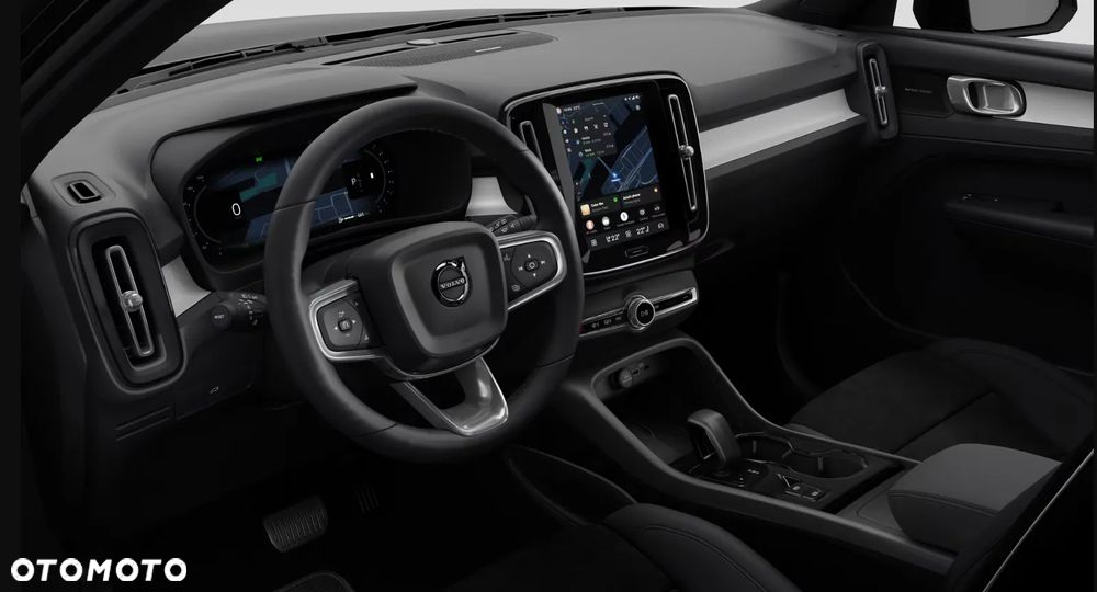 Volvo XC 40 B3 Plus Dark - 2